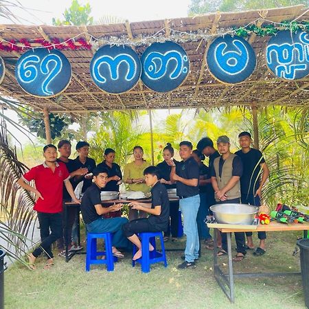 Wh Hotel & Service Apartment Thanlyin Bagian luar foto